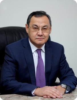 ректор КазНАИУ